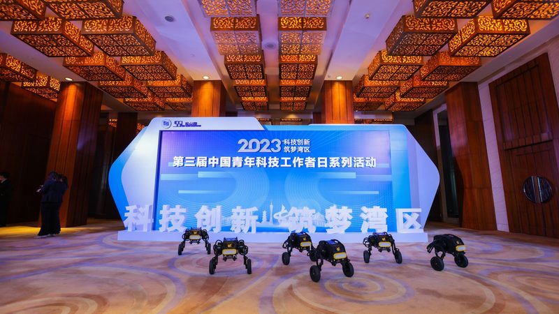 企业API网关实施：如何规避常见陷阱，确保稳定高效